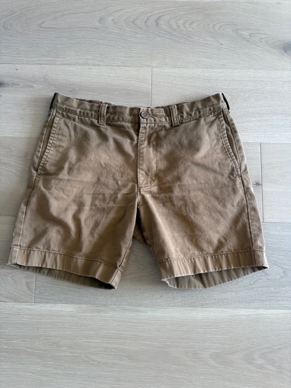J. Crew Men's Flat Front Chino Shorts in Brown